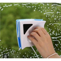 منظف زجاج مغناطيسي