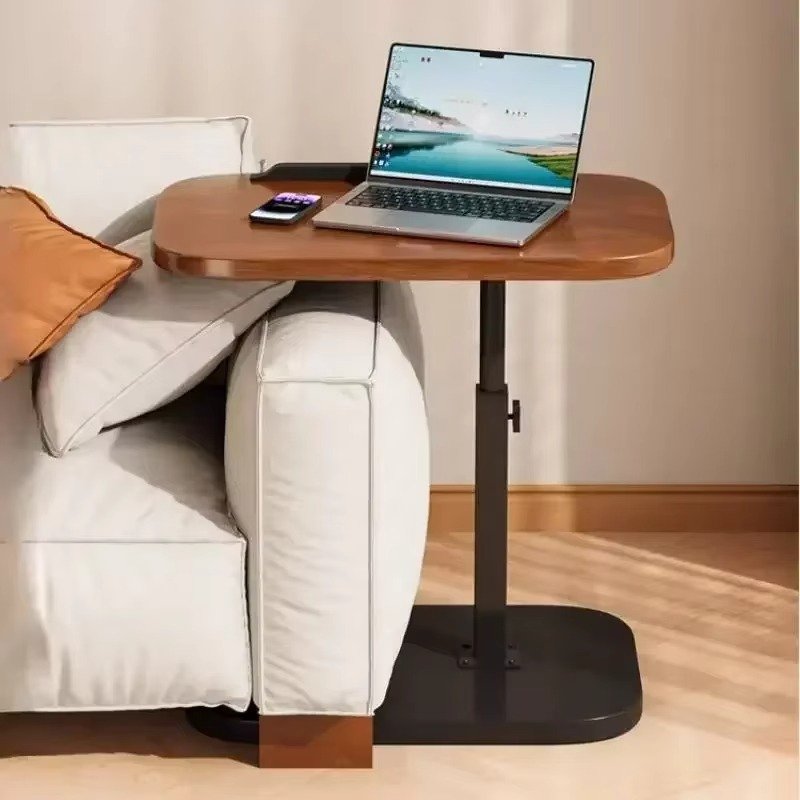 تصميم مدمج ينزلق بسهولة تحت الأثاث ويوفر المساحة